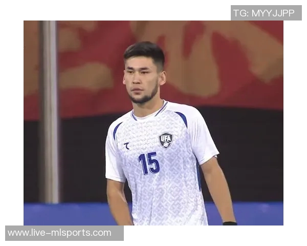 韩国队荣获熊猫杯冠军中国队获得亚军奖盘展现拼搏精神